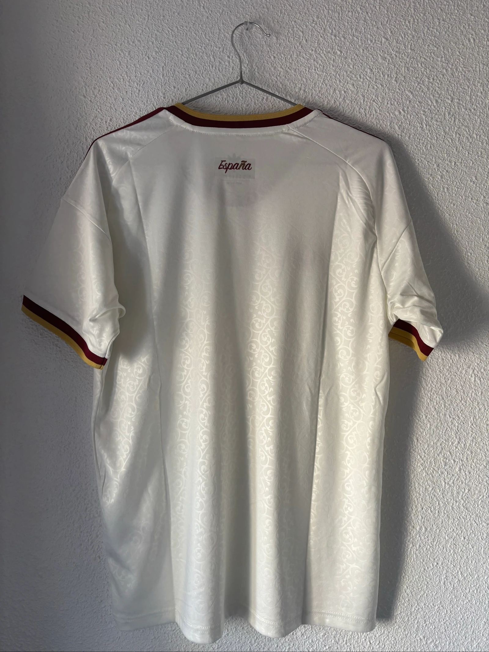 † Camiseta de Espanha, completamente nova e com etiquetas. – photo 3
